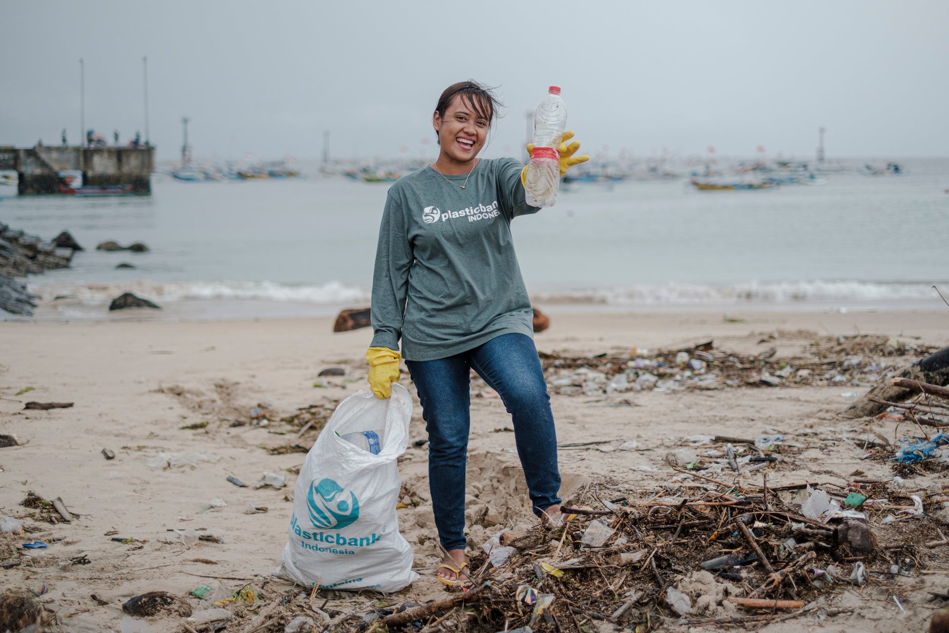 Remove 5 ocean bound plastic bottles